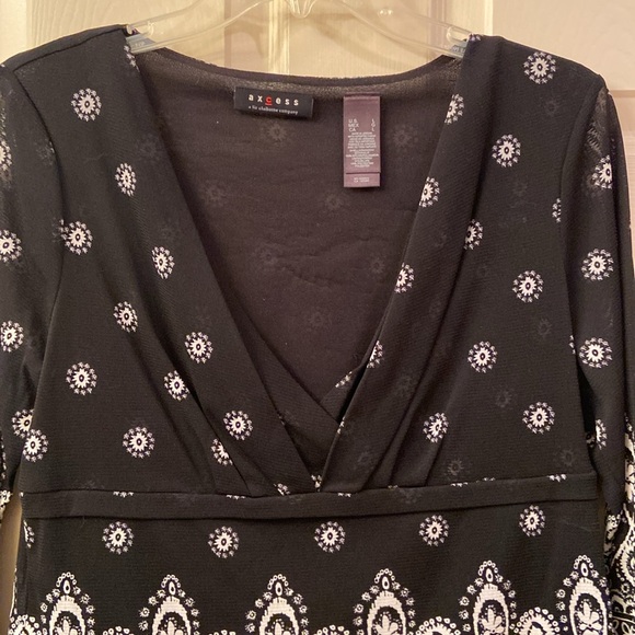 Axcess Liz Claiborne Blouse Black White Circular Design V Neck 3/4 Sleeve WM L - Picture 3 of 12
